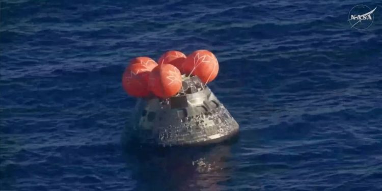 Artemis 2 : amerissage réussi dans le Pacifique après 10 jours autour de la Lune