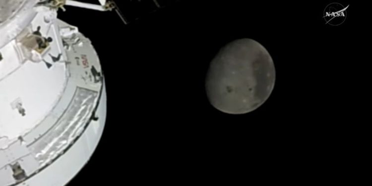 Artemis 2 : l’équipage bat un record historique en s’approchant de la face cachée de la Lune