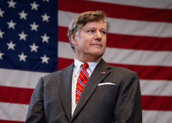 Que cache la visite de Christopher Landau à Alger