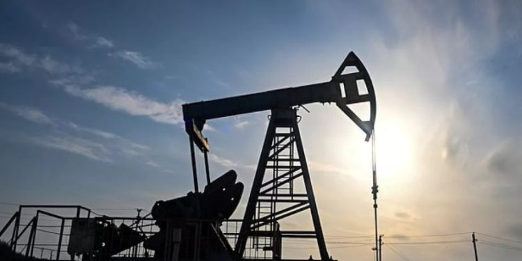 La Russie engrange 19 milliards de dollars de revenus pétroliers en mars grâce à la guerre