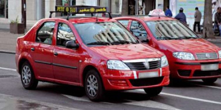 Casablanca : le taxi du chauffeur assassiné retrouvé à Sidi Maârouf, l&rsquo;enquête se poursuit