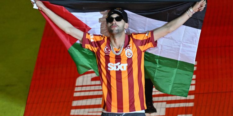 Le joueur Hakim Ziyech crée une tempête politique