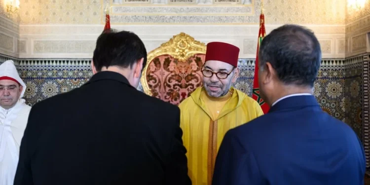 Le Roi Mohammed VI reçoit les lettres de créance de nouveaux ambassadeurs à Rabat