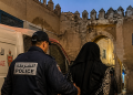 Fès : il se déguise en femme pour fuir après un meurtre