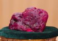 Découvert d&rsquo;un rubis géant de 11.000 carats affole le monde des pierres précieuses