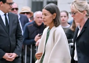La Princesse Lalla Meryem représente le Roi aux funérailles de Bernadette Chirac à Paris