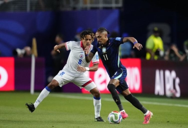 le Brésil vs Haïti - 1