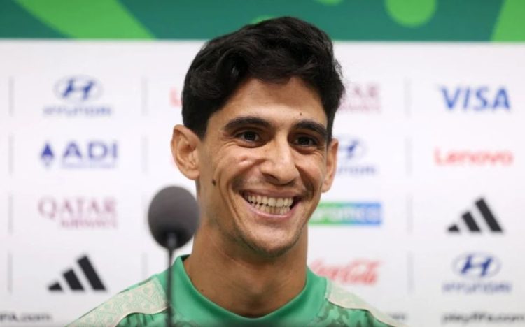 yassine bounou - 1