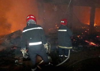 Casablanca : un spectaculaire incendie ravage plusieurs commerces au marché de la Koreâ