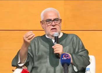 Benkirane ne sait plus s’adresser au Roi