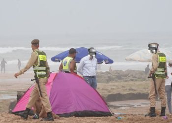 Aïn Diab : à la plage Lalla Meryem, les familles saluent la fin du harcèlement des loueurs de parasols