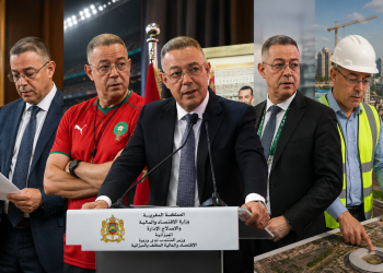 Lakjaâ face au choix : le football ou la politique ?