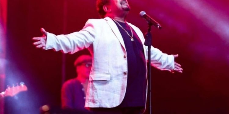 Cheb Khaled au cœur de la tempête après son concert à Rabat