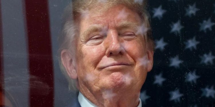 Donald Trump affirme que l’Iran « s’effondre » avant de nouvelles sanctions