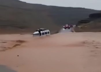 Imilchil : un véhicule se renverse dans un oued