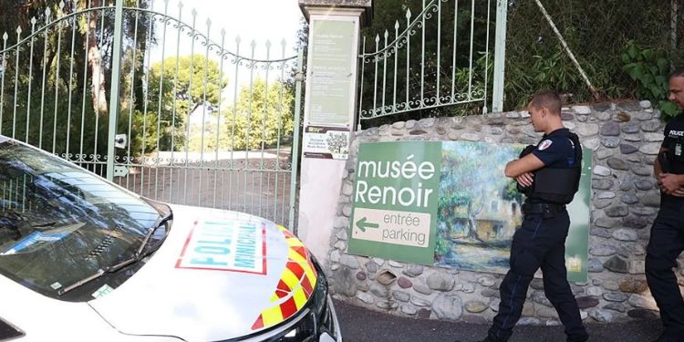France : trois tableaux volés au musée Renoir