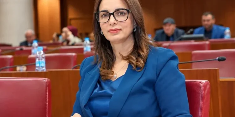 La ministre Madiha Khayr écartée après deux jours : un premier départ qui interroge le gouvernement Mansouri