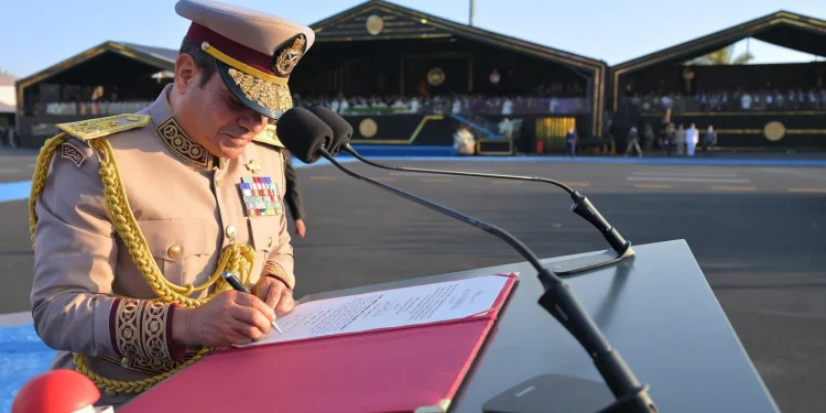 Arabie saoudite : face aux attaques houthies, l’Égypte autorise un soutien militaire défensif