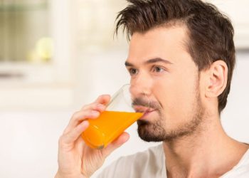 Egypte : elle aurait dissous 20 somnifères dans le jus de son mari, il meurt