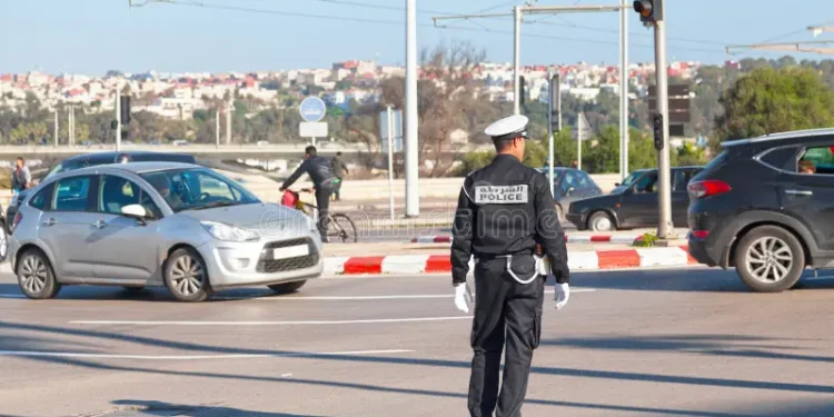 Circulation au Maroc : pourquoi faut-il encore un policier à tant de carrefours ?