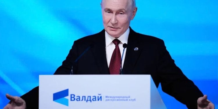 Poutine évoque l&rsquo;arme nucléaire en cas d&rsquo;attaque sur Kaliningrad